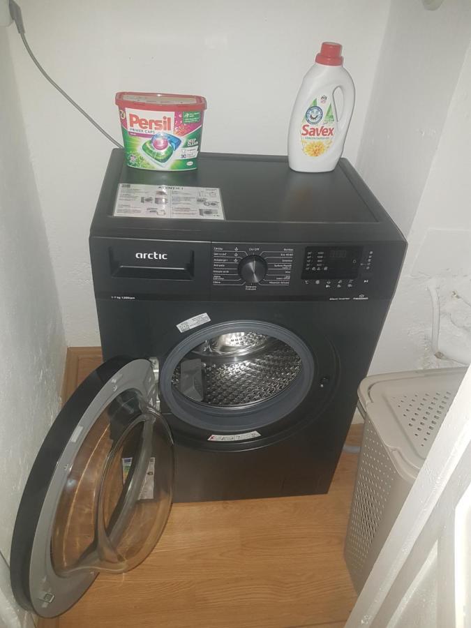 Apartament 2 Camere - Pitesti / 2-Rooms Apartment - Piteşti Eksteriør bilde